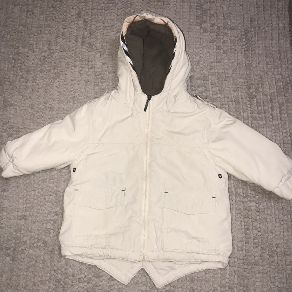 Infants Burberry Puffer Coat/Jacket 9M - Picture 3 of 4